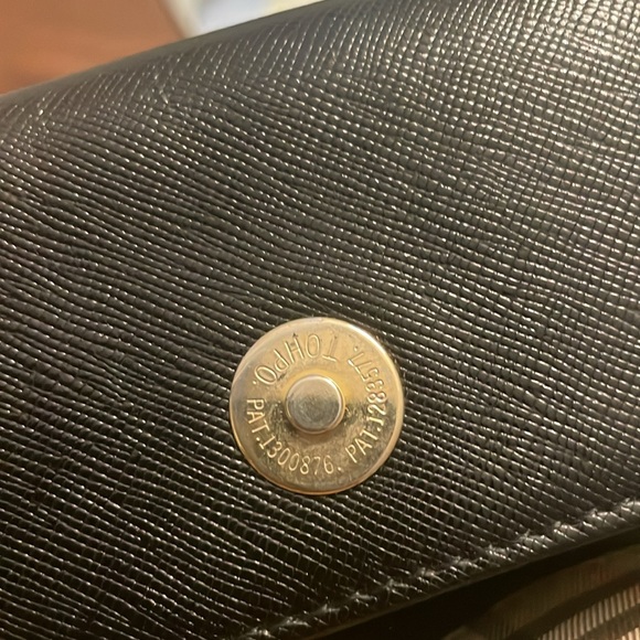 Authentic Vintage Burberry Tote - Picture 14 of 14